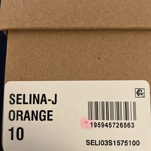 Steve‎ Madden Selina - J Orange studded slip on jelly sandals Sz 10 new - Picture 11 of 11